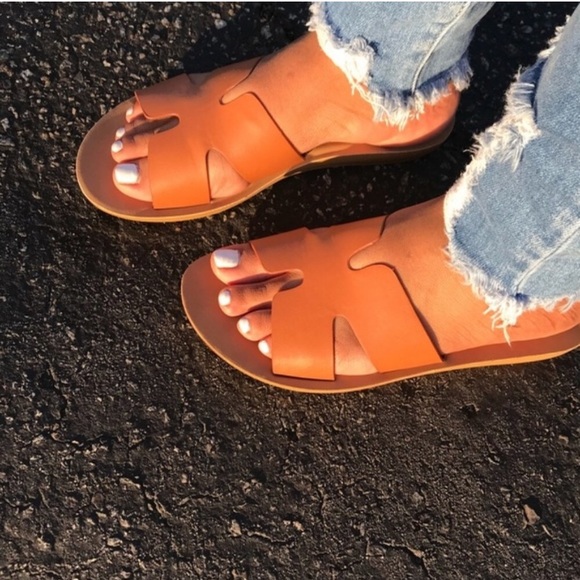 Sandals - Picture 2 of 2